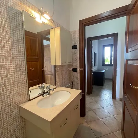 Casa Carine Apartment *